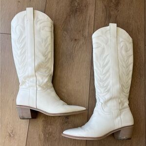 Dolce Vita Solei Boot in White Embossed Leather